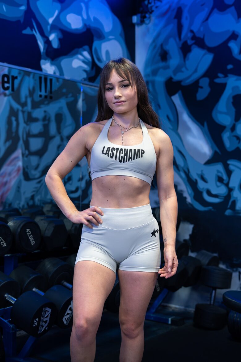 Starry Lightning - Ultimate Champ Outfit (Clear grey/black)
